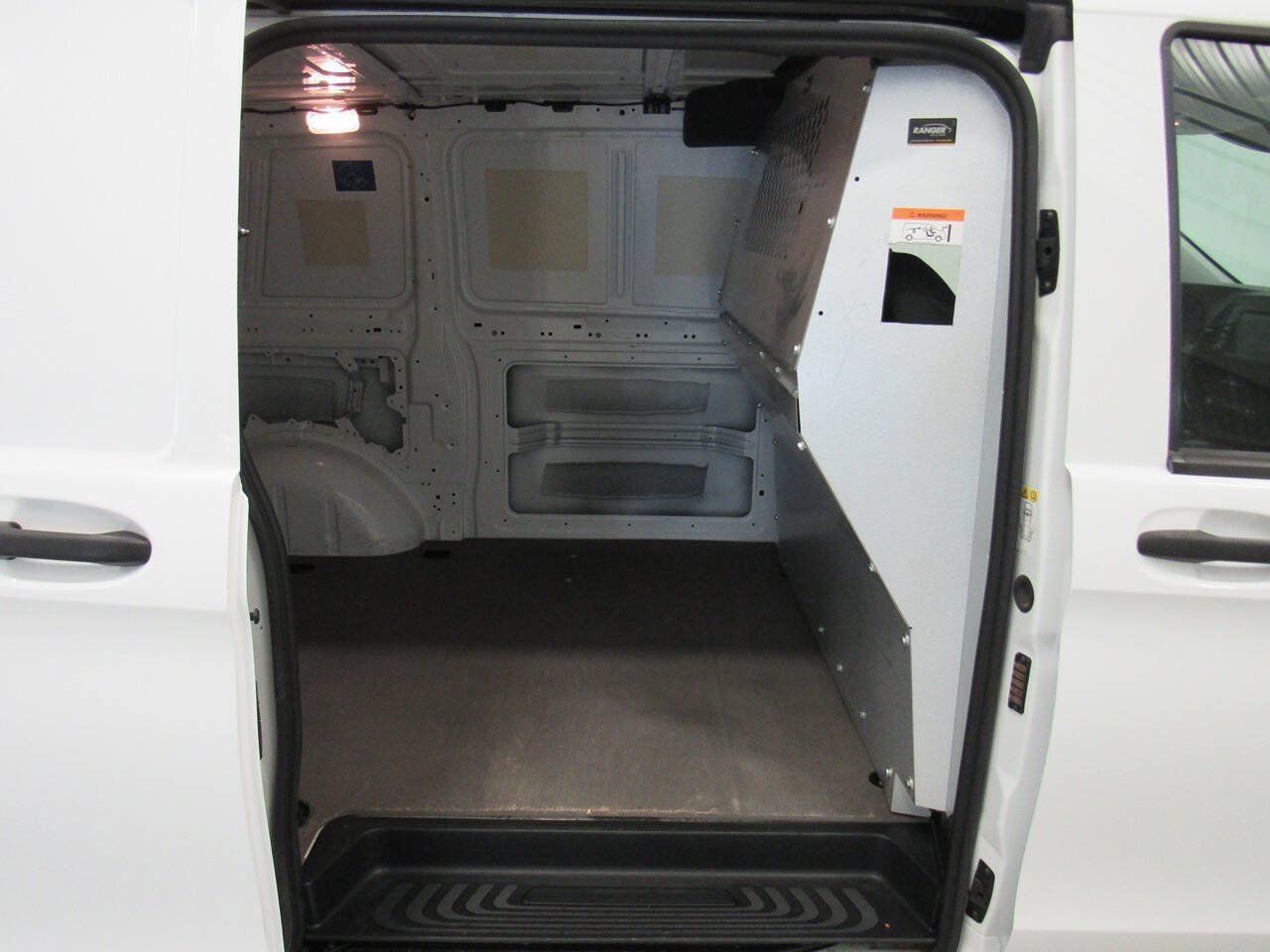 Used 2022 Mercedes-Benz Metris image 19