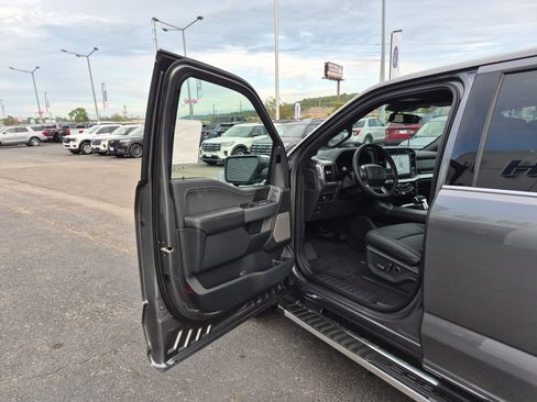 New 2025 Ford F150 Lariat w/ Equipment Group 502A High image 15