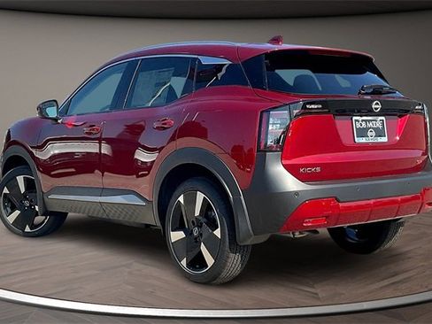 New 2025 Nissan Kicks SR w/ Interior Electronics Package image 3