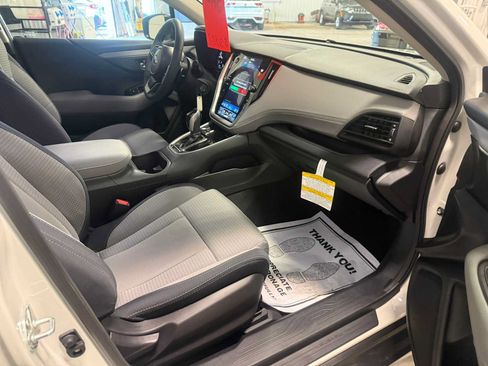 Certified 2025 Subaru Outback Premium w/ Popular Package #1A AWD/4WD image 27