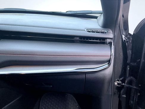 Used 2024 Jeep Compass Trailhawk image 24