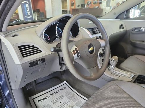 Used 2010 Chevrolet Malibu LS image 8