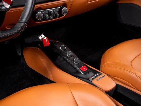 Certified 2018 Ferrari 488 GTB RWD image 29