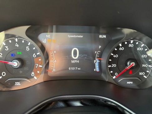 Used 2023 Jeep Compass Trailhawk image 18