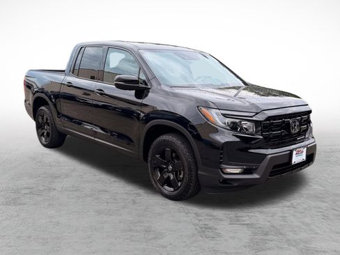 Used 2024 Honda Ridgeline Black Edition image 3