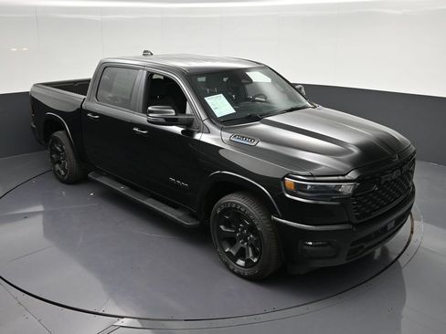 Used 2025 RAM 1500 Big Horn RWD image 21
