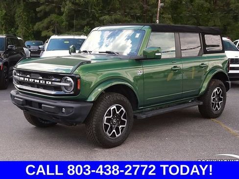 Used 2023 Ford Bronco Outer Banks AWD/4WD image 3
