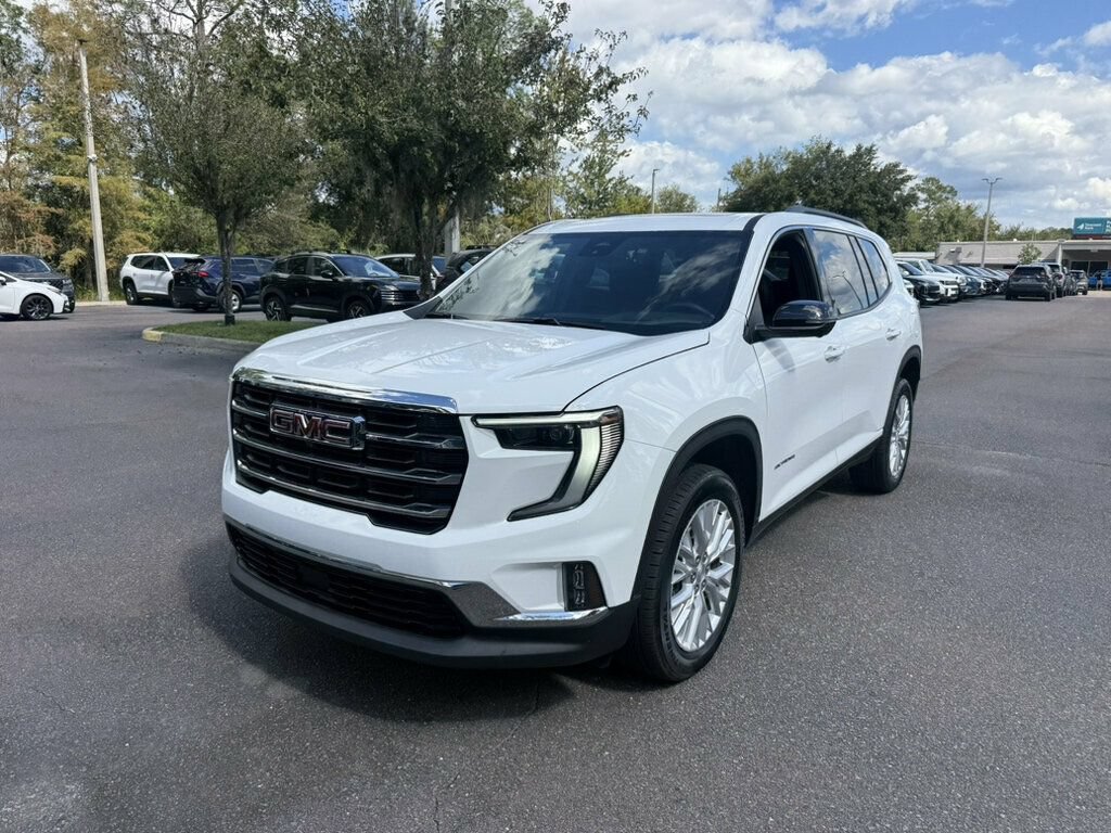 Used 2026 GMC Acadia Elevation w/ Elevation Premium Package FWD image 1