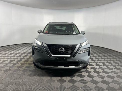 Used 2023 Nissan Rogue SL w/ SL Premium Package image 11