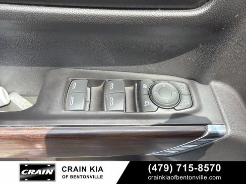 Used 2020 GMC Sierra 1500 SLT AWD/4WD image 16