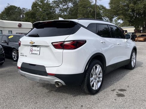 Used 2022 Chevrolet Blazer LT w/ Sound & Technology Package image 5