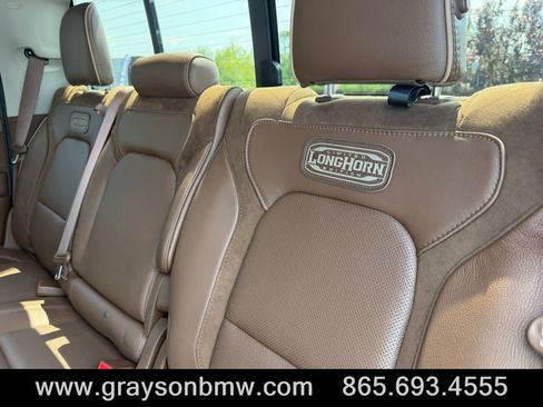 Used 2022 RAM 1500 Limited AWD/4WD image 18