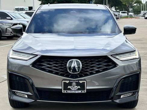 Used 2025 Acura MDX A-Spec AWD/4WD image 9