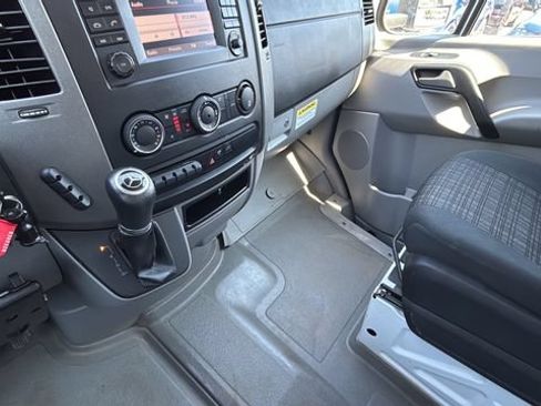 Used 2018 Mercedes-Benz Sprinter 3500 image 15