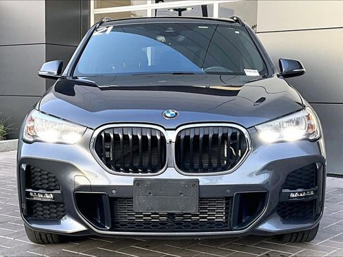 Used 2021 BMW X1 sDrive28i w/ M Sport Package image 2