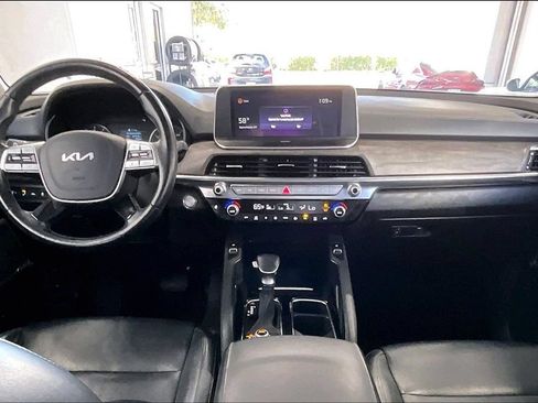 Used 2022 Kia Telluride EX AWD/4WD image 6