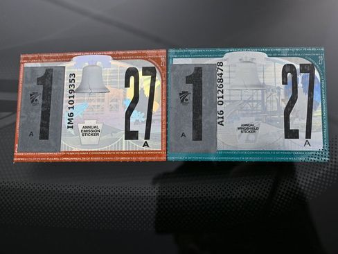 Used 2023 Volkswagen Tiguan SE R-Line image 40