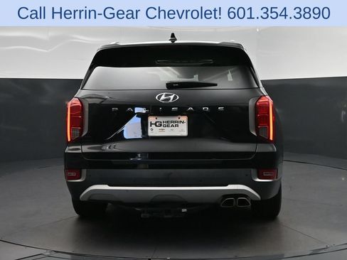 Used 2021 Hyundai Palisade SEL w/ Premium Package FWD image 6