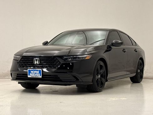Used 2026 Honda Accord Sport image 2