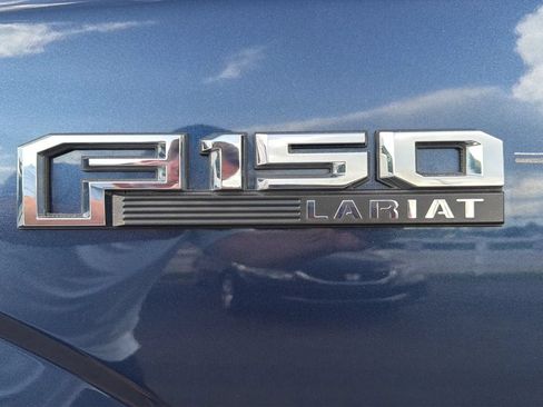 Used 2018 Ford F150 Lariat w/ Equipment Group 502A Luxury AWD/4WD image 10