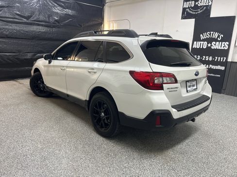 Used 2019 Subaru Outback 3.6R Limited AWD/4WD image 4