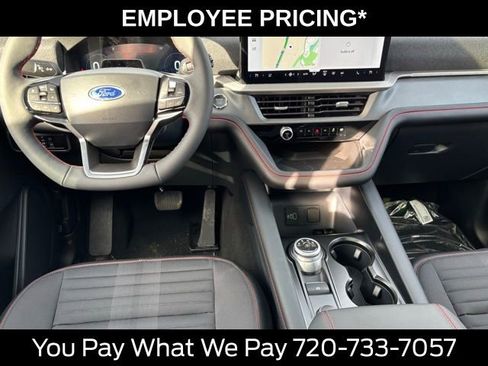 New 2026 Ford Explorer ST-Line w/ ST-Line Street Pack AWD/4WD image 17