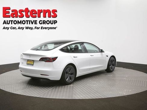 Used 2023 Tesla Model 3 Standard Range image 37