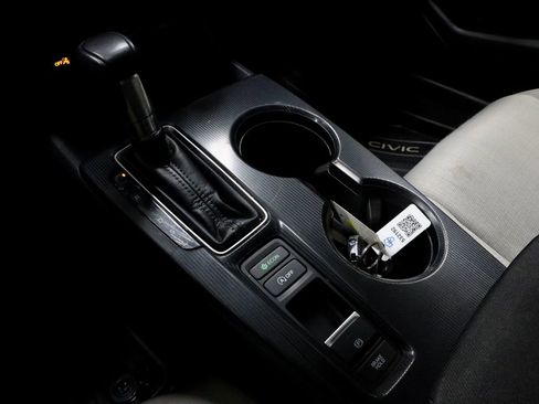 Used 2023 Honda Civic EX image 31