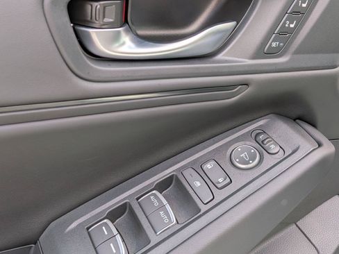 Certified 2025 Honda Accord EX-L image 15