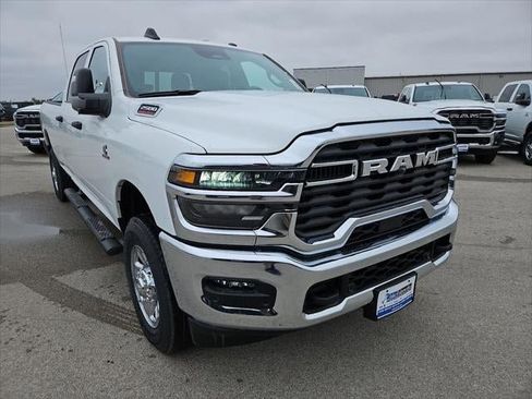 New 2026 RAM 2500 Tradesman image 40