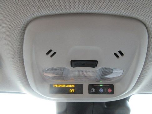 Used 2026 Chevrolet Trax LT w/ Driver Confidence Package FWD image 17
