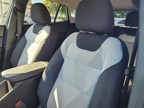 Used 2024 Chevrolet Trax LS image 11