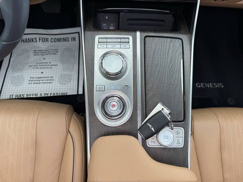 Used 2023 Genesis GV80 2.5T w/ Advanced Package AWD/4WD image 27
