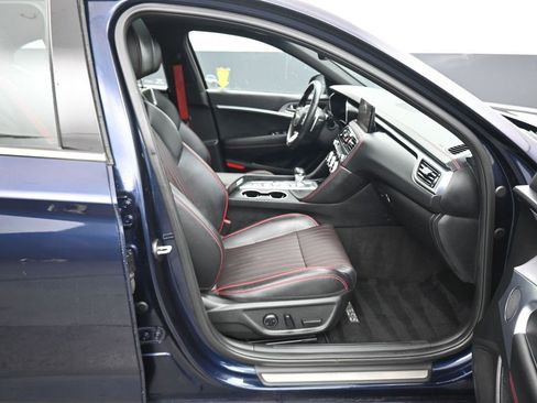 Used 2023 Genesis G70 2.0T w/ Sport Prestige Package RWD image 44