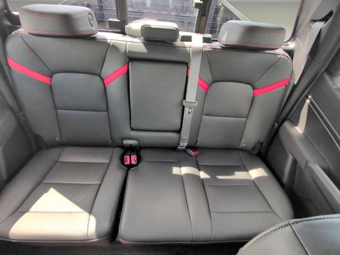 New 2025 Chevrolet Colorado Z71 w/ Technology Package image 15