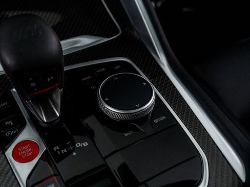 Used 2025 BMW X6 M Competition image 39