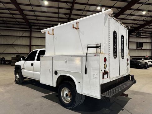 Used 2004 GMC Sierra 3500 W/T image 7