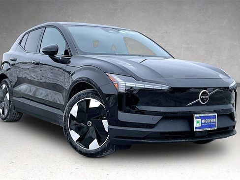 New 2026 Volvo EX30 Ultra w/ Climate Package image 2