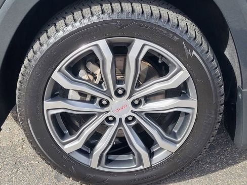 Used 2019 GMC Terrain Denali w/ Advanced Safety Package image 7