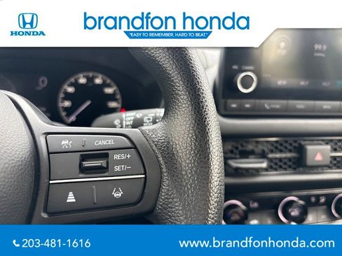 Used 2023 Honda HR-V LX image 15