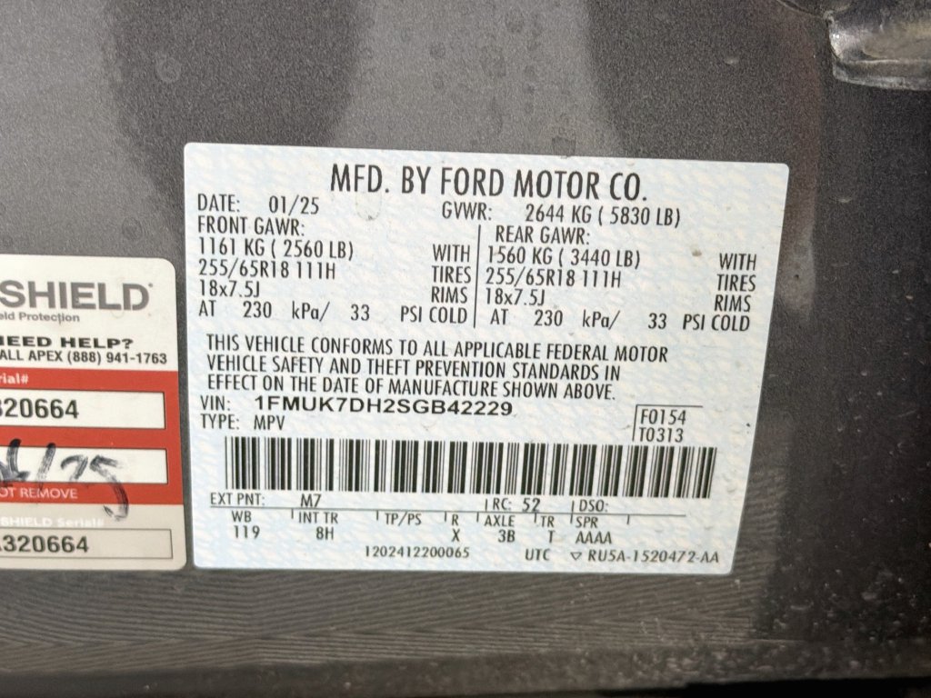 Used 2025 Ford Explorer Active RWD image 35