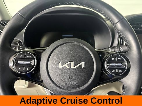 Used 2025 Kia Soul EX FWD image 15