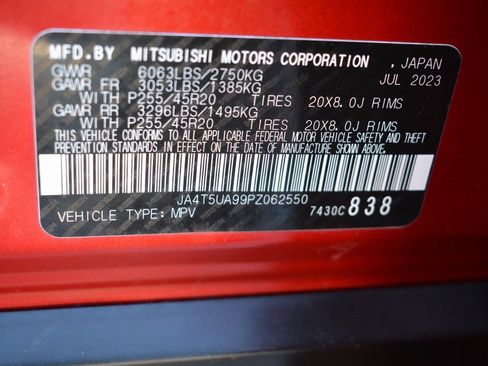 Used 2023 Mitsubishi Outlander SE image 27