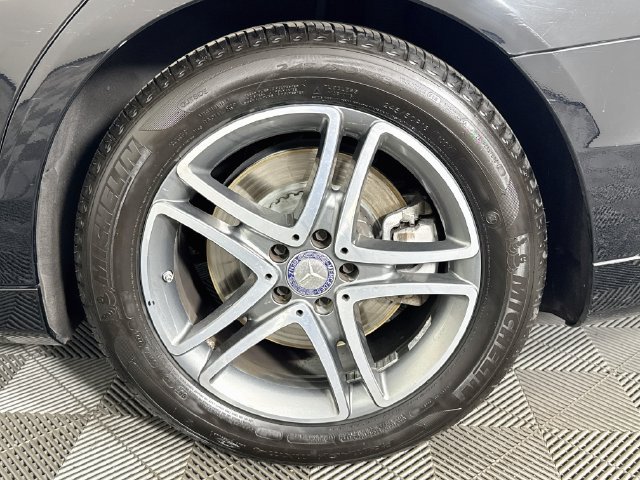 Used 2016 Mercedes-Benz S 550 Sedan image 33