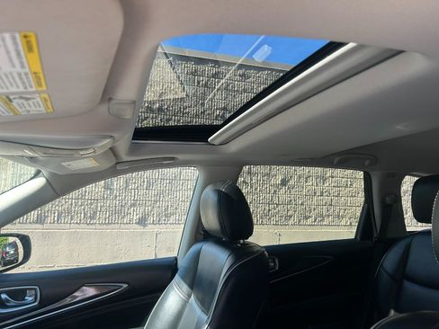 Used 2019 INFINITI QX60 Pure AWD/4WD image 10