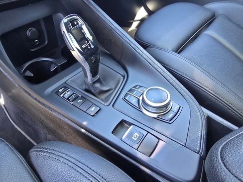 Used 2022 BMW X2 xDrive28i w/ Convenience Package AWD/4WD image 19
