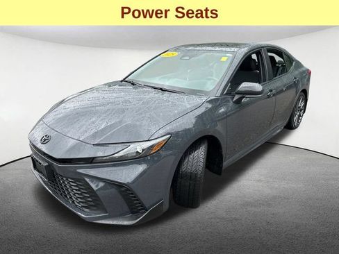 Used 2025 Toyota Camry SE w/ Convenience Package AWD/4WD image 5