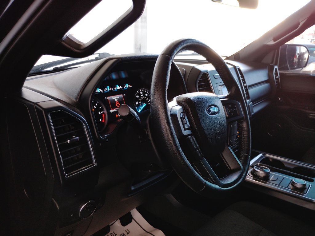 Used 2020 Ford Expedition XL AWD/4WD image 23