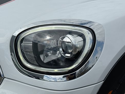 Used 2017 MINI Cooper Countryman S image 9