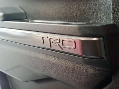 Used 2024 Toyota Tacoma TRD Off-Road image 16